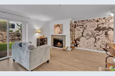 19230 Forest Park Drive NE #H126, Lake Forest Park, WA 98155 - Photo 1
