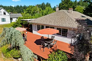 5447 S Shore Dr, Anacortes, WA 98221 - Photo 3