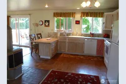 5447 South Shore Drive, Anacortes, WA 98221 - Photo 7