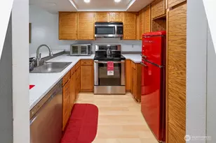 7824 NE Loowit Loop, Vancouver, WA 98662 - Photo 5