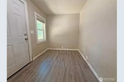 4115 W I Street, Bremerton, WA 98312 - Photo 9