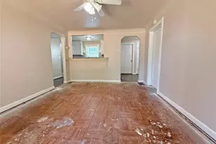 4115 W I St, Bremerton, WA 98312 - Photo 3