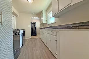 4115 W I St, Bremerton, WA 98312 - Photo 7