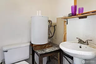 7660 S 126th St, Seattle, WA 98178 - Photo 31