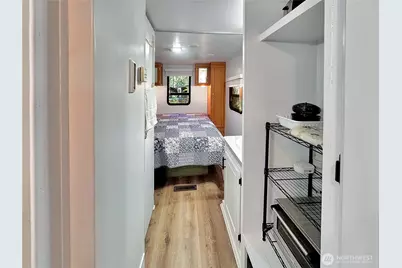 203 1 Fireside Lodge, Deming, WA 98266 - Photo 11