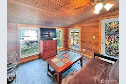 203 1 Fireside Lodge, Deming, WA 98266 - Photo 17