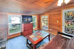 203 1 Fireside Lodge, Deming, WA 98266 - Photo 17