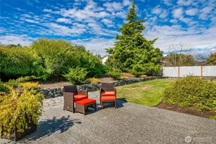 8085 Cowichan Rd, Blaine, WA 98230 - Photo 25