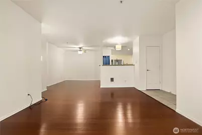 14714 Admiralty Way #A318, Lynnwood, WA 98087 - Photo 11