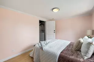 340 NE 53rd St, Seattle, WA 98105 - Photo 27