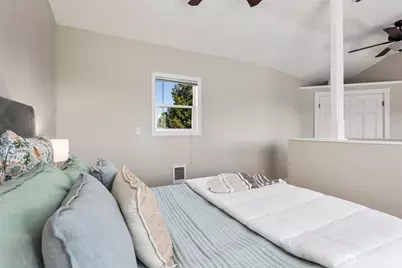 340 NE 53rd Street, Seattle, WA 98105 - Photo 23