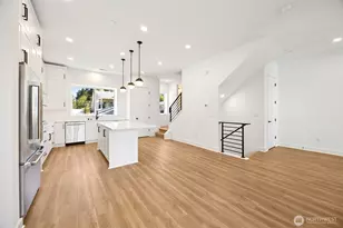 18814 99th Ct NE, Bothell, WA 98011 - Photo 9