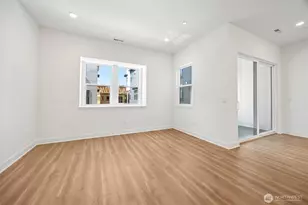 18814 99th Ct NE, Bothell, WA 98011 - Photo 3