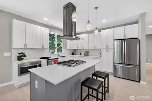 7512 NE 202nd Pl, Kenmore, WA 98028 - Photo 9