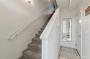 334 9th Ave SE, Puyallup, WA 98372 - Photo 3