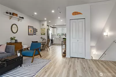 334 9th Avenue SE #C11, Puyallup, WA 98372 - Photo 9