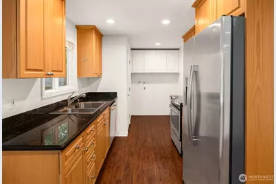 12856 NE 91st Street, Kirkland, WA 98033 - Photo 11