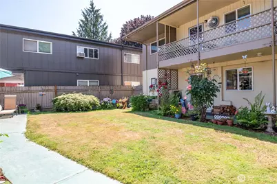 1951 Louisiana Street, Longview, WA 98632 - Photo 5