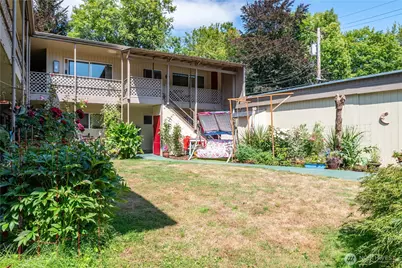 1951 Louisiana Street, Longview, WA 98632 - Photo 7