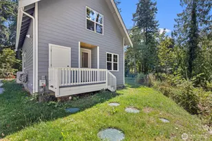 1672 Aspen Dr, Camano Island, WA 98282 - Photo 37