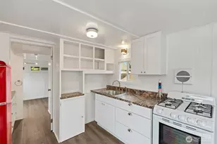 2515 N Pearl St, Centralia, WA 98531 - Photo 3