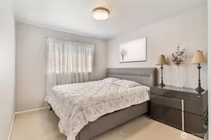 16901 Woodside Dr SE, Renton, WA 98058 - Photo 19