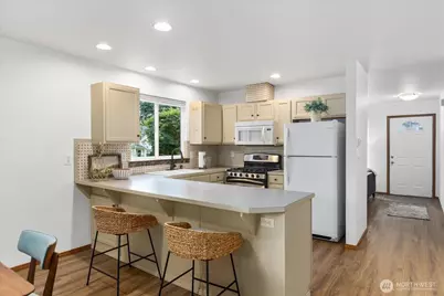 11413 20th Street NE #5, Lake Stevens, WA 98258 - Photo 5