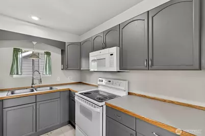 303 N Market Street, Bucoda, WA 98530 - Photo 19