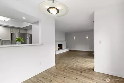12904 126th Court NE #J103, Kirkland, WA 98034 - Photo 11