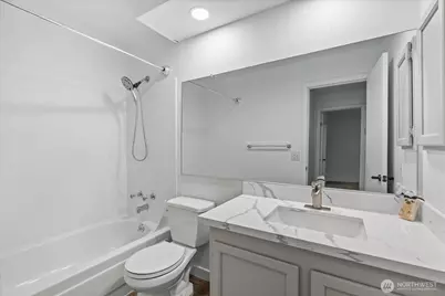 12904 126th Court NE #J103, Kirkland, WA 98034 - Photo 19