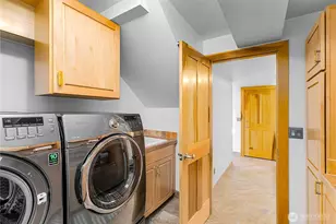 3643 Beach Dr E, Port Orchard, WA 98366 - Photo 29