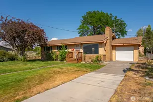 272 D St SE, Ephrata, WA 98823 - Photo 5