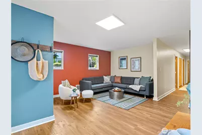 465 Winslow Way E #108, Bainbridge Island, WA 98110 - Photo 3