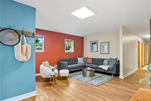 465 Winslow Way E, Bainbridge Island, WA 98110 - Photo 3