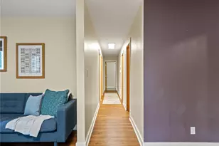 465 Winslow Way E, Bainbridge Island, WA 98110 - Photo 15