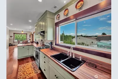 1421 Pioneer Highway, Silvana, WA 98287 - Photo 25