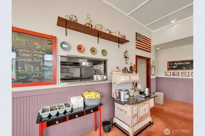 1421 Pioneer Highway, Silvana, WA 98287 - Photo 13