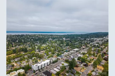 9057 Greenwood Avenue N #C206, Seattle, WA 98103 - Photo 21