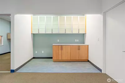 9057 Greenwood Avenue N #C206, Seattle, WA 98103 - Photo 11