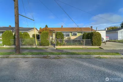 920 E 31st Street, Bremerton, WA 98310 - Photo 1