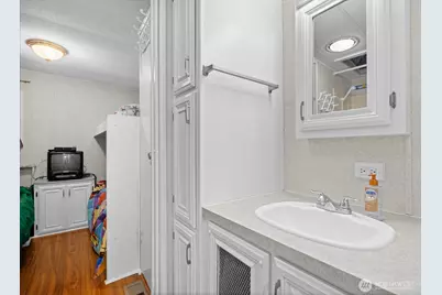 190 1 Fireside Lodge Circle, Maple Falls, WA 98244 - Photo 11