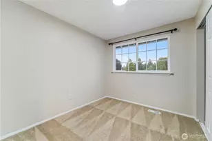 1306 Sherwood Ct E, Tacoma, WA 98445 - Photo 19