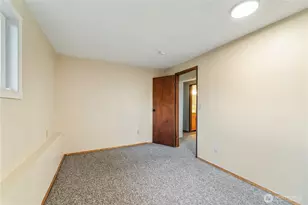 1306 Sherwood Ct E, Tacoma, WA 98445 - Photo 23