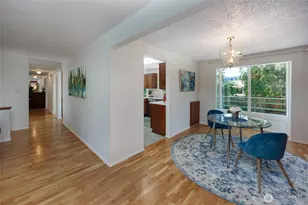 12822 NE 68th St, Kirkland, WA 98033 - Photo 19