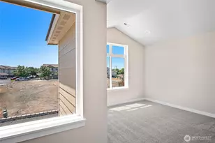 920 NE Sunburst Ct, Moses Lake, WA 98837 - Photo 13