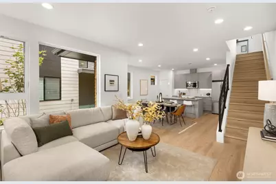 9223 B 14th Avenue NW, Seattle, WA 98117 - Photo 3