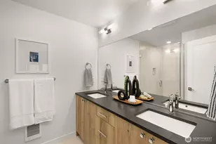 9223 B 14th Ave NW, Seattle, WA 98117 - Photo 19