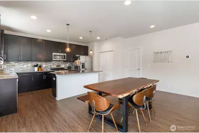 18420 135th Street E, Bonney Lake, WA 98391 - Photo 5