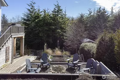269 Compass Street, Pacific Beach, WA 98571 - Photo 27