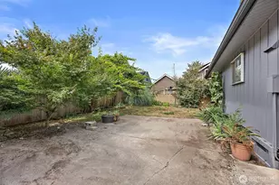 612 7th St SW, Puyallup, WA 98371 - Photo 35